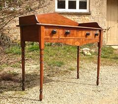 Mahogany antique dressing table1.jpg